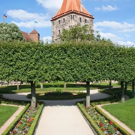 Home- Business Apartment, Private Parking Free * Nuremberg