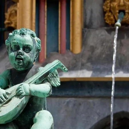 Home- Business Apartment, Private Parking Free Apartment Nürnberg